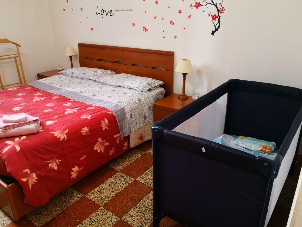 Angoletto Di Trastevere روما المظهر الخارجي الصورة